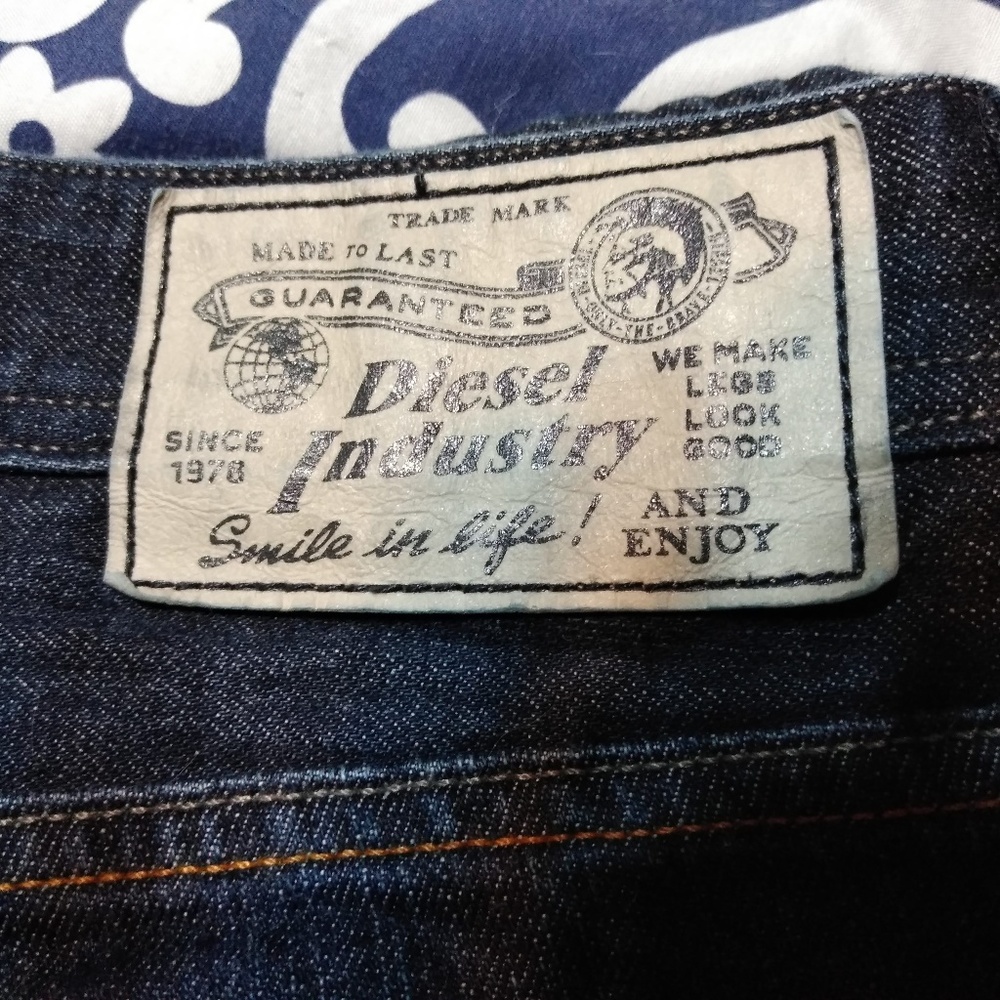 Diesel LARKEE Regular-Straight Men's Jean 36W-32L
